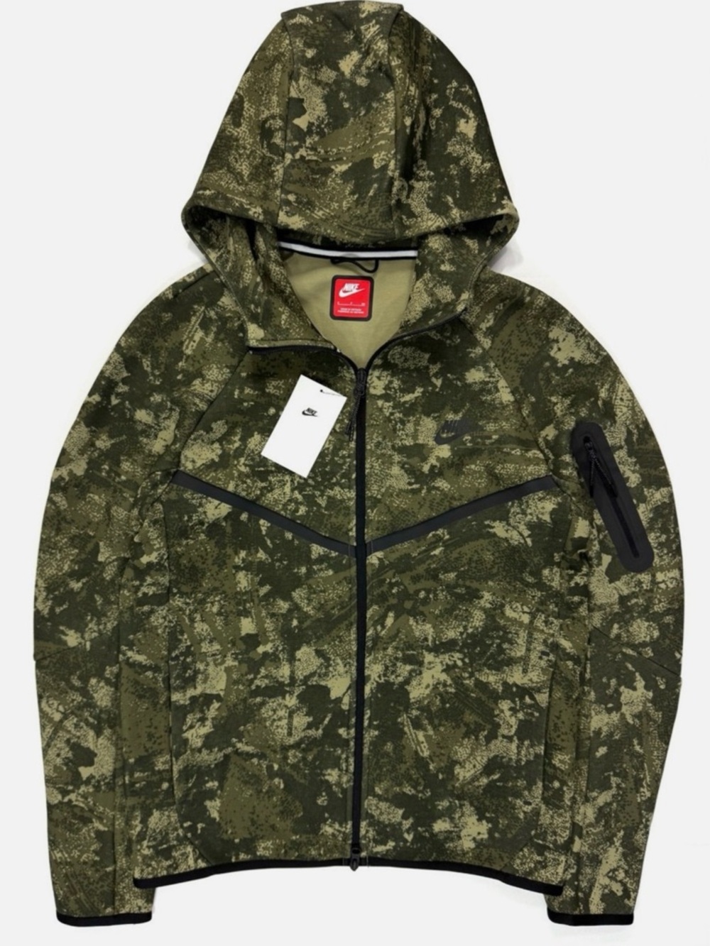 NEW Nike Sportswear Tech Windrunner Camo Hoodie Men’s Size XXLARGE HV5055-060